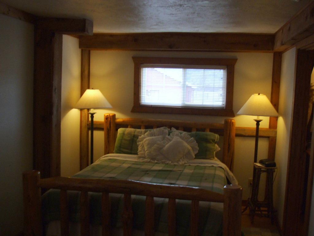 Hansen Guest Ranch Swan Valley Esterno foto